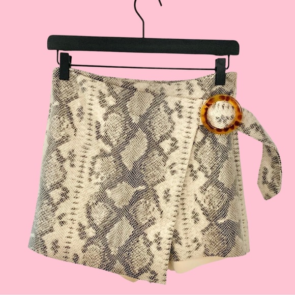 NEW Zara Snake Skin Skort Women’s Sz XS - Picture 6 of 6
